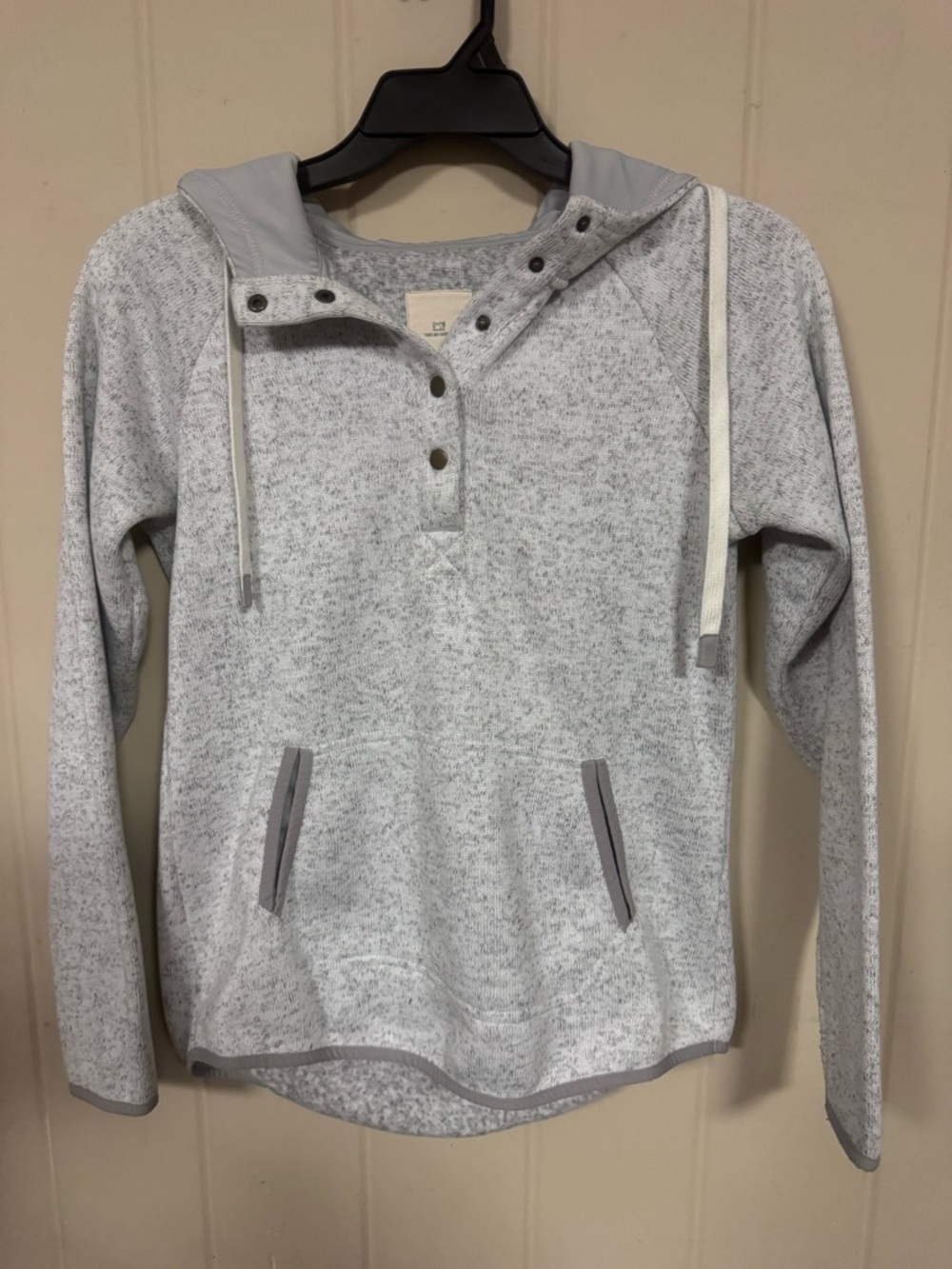 Thread & Supply | Light Gray Hooded Pullover Sweatshirt - Women's S